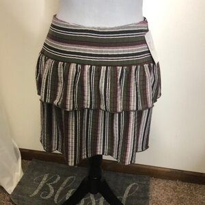 NWT Kokoon school girl style green and purple lined skirt size small​